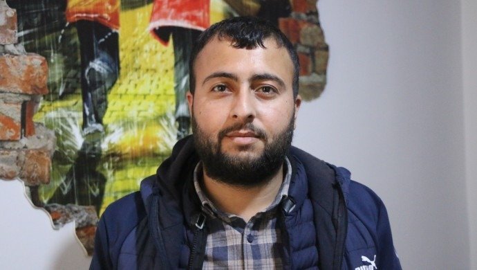 7EA11291-97E1-4D21-A5DB-F37D2D13B8E3