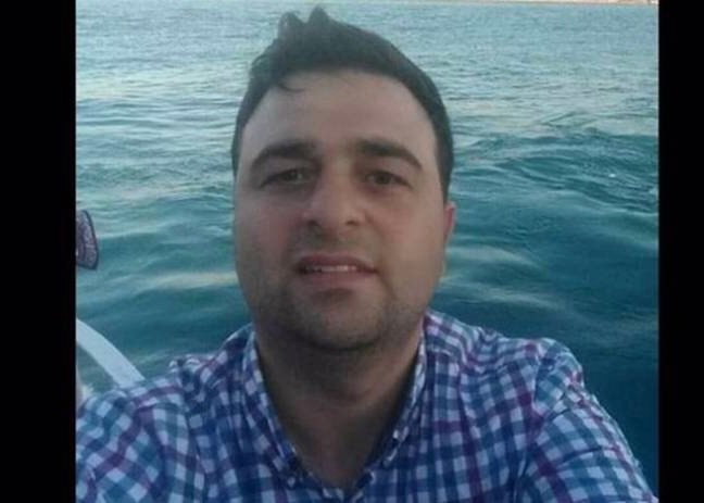 E7249276-3D77-4622-8E53-B9A0AEBC8D54