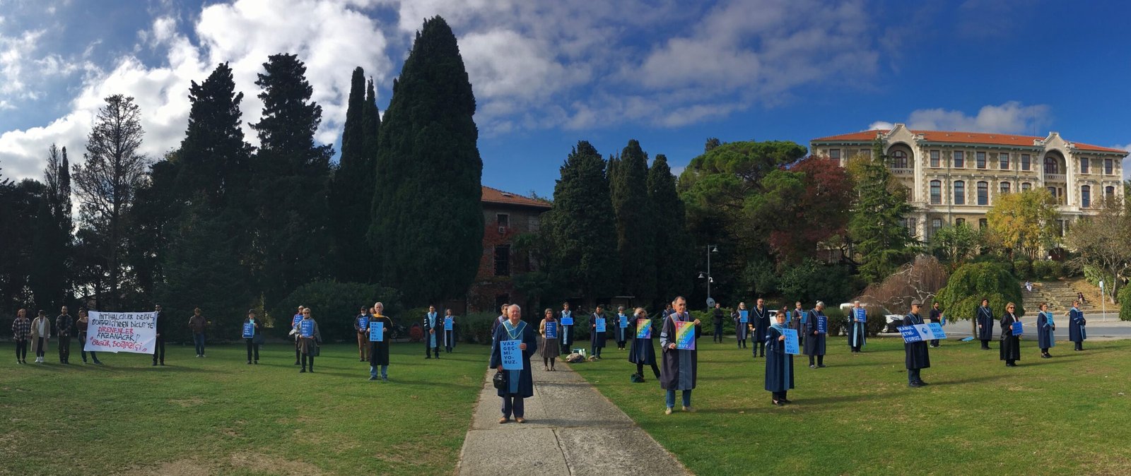 bogazici-universitesinde-akademisyenlerin-nobeti-458-gununde-scaled