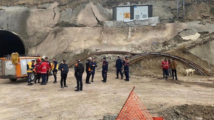 90DE0693-460E-4906-AF09-5A25E31BEF61