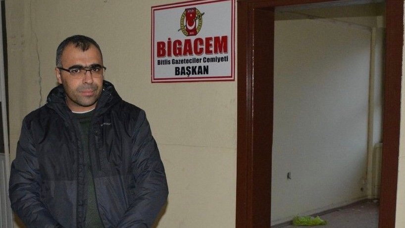 00CEDFC4-810D-4BCD-BF0E-4E6EBAA5A4CF