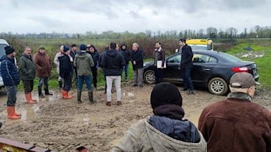 1FC3EA76-7AFF-455D-9D79-E37BFCE250DA