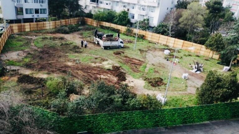 457919E8-2DFF-40D4-99C7-3A7C7AC2F4B8