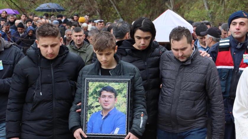 838987E6-C78C-47EF-850E-22FEB638FF7B