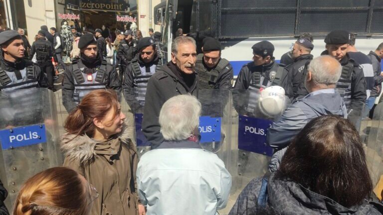 89E8C66E-A367-4682-86DC-C4BB578A7AAB