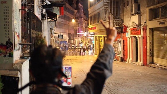 33BB3AA7-C0C0-4D61-9813-7C73D98507AA