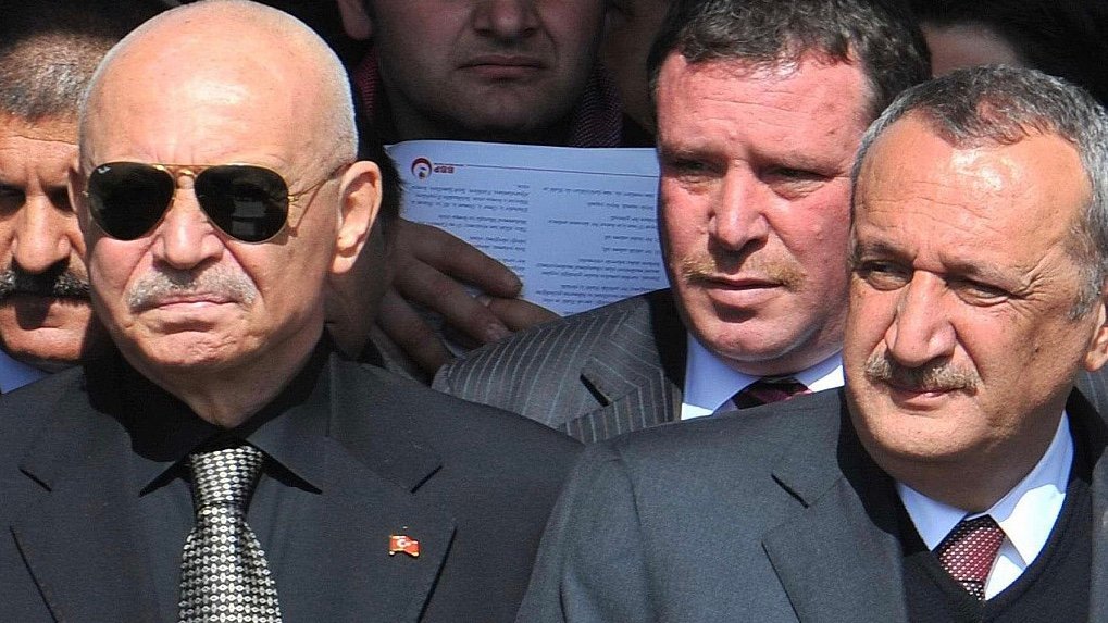 AD18AC19-C9D9-4C73-A84B-83E0383AE6CA