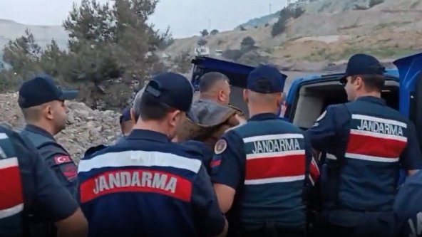 AD832FB0-1B74-4A48-B806-22B64F58D3B1