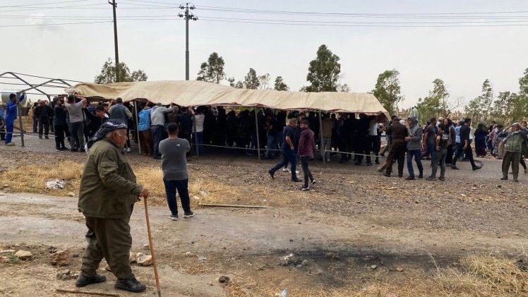 C0050152-4B3F-4F92-A93E-B1371B0E00AE