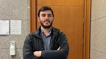 D8EE9B53-F6C1-480F-9A11-4295089D22F5