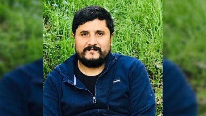 E791C710-3828-42F3-9EB0-0FA15C742F98