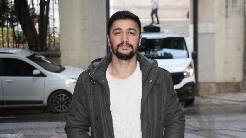 EF118DB7-C011-45B3-997A-2CBF8356C2EA