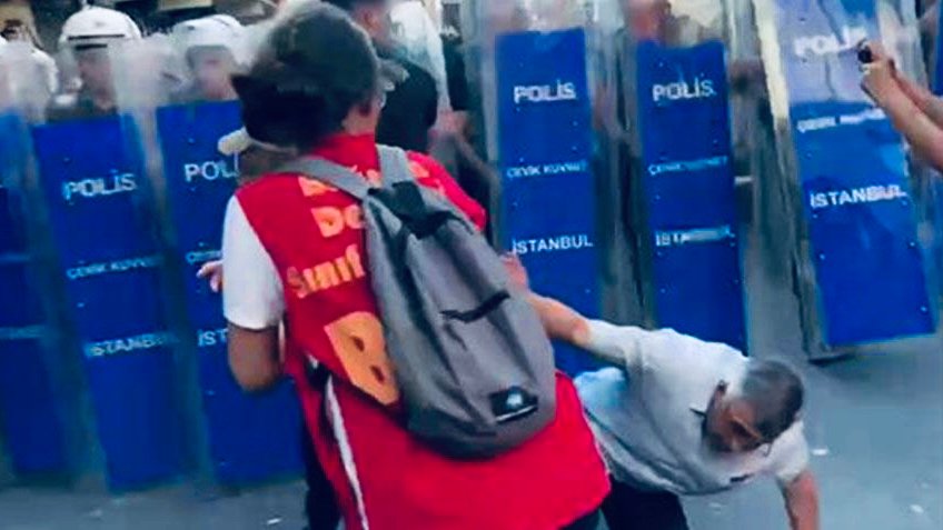 2074F393-E71A-48A4-98AF-0BE8FA9BCC67