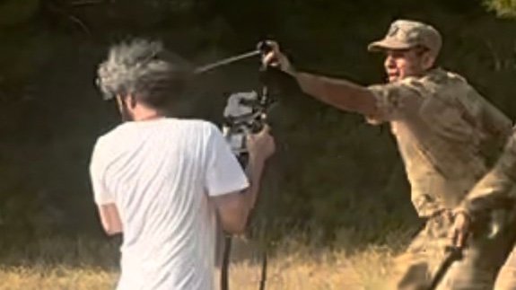 F81DFD5F-E7E8-4256-B38B-226504195747