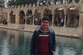 geride-bu-fotograf-kaldi-6717