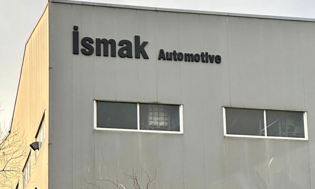 ismak-yenidemokrasi - 1