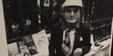 hayal-sahaf-vahan-kocaoglu-hayatini-kaybetti-elime-ne-gecerse-okumaya-basladim-bu-cilginca-bir-istekti