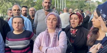 ÇALIŞMAK İÇİN FABRİKAYA GİDEN 250 KİŞİ İŞSİZ KALDIKLARINI ÖĞRENDİ