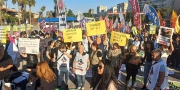 adanada-katliam-yasasina-karsi-miting