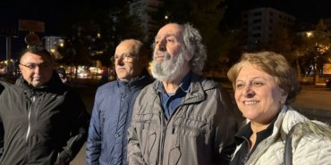 690x390cc-amd-28-11-2024-9gazeteci-yazar-serbest2