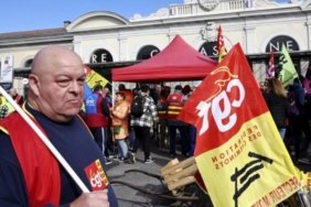 fransada-demiryolu-sendikalarindan-grev-cagrisi