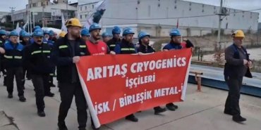 iscilerden-messe-karsi-uyari-eylemi