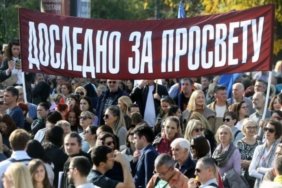 sirbistanda-egitim-emekcilerinden-miting