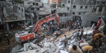 ab-savas-sucuna-ortak-olmakla-suclaniyor