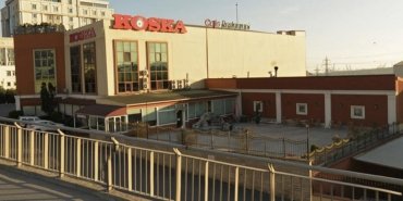 koskada-iscilere-tarihi-gecmis-erzaklar-dagitildi