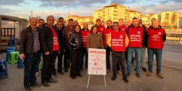 metal-iscilerinin-grevi-suruyor-1