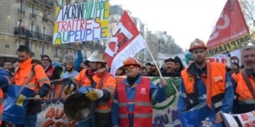 pariste-toplu-isten-cikarmalara-karsi-eylem