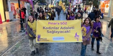 1390x790cc-izm-04-02-2025-mor-dayanisma-pinar-gultekin-davasi-aciklama2