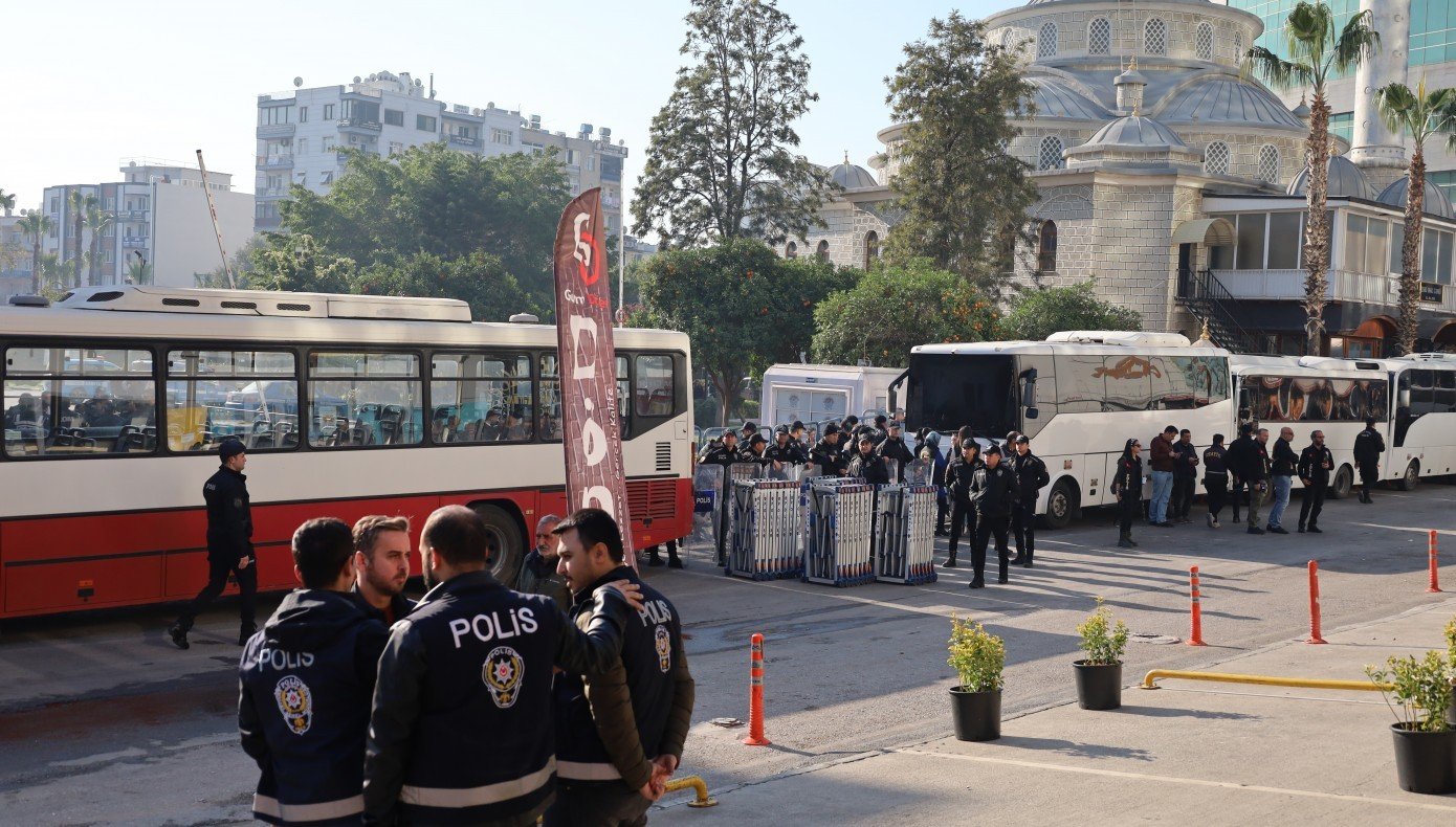 1390x790cc-mrs-11-02-2025-akdeniz-bel-isten-cikarma
