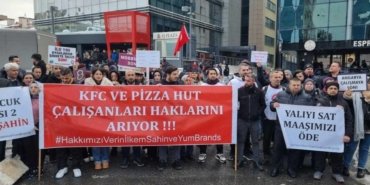 is-gida-holding-onunde-kfc-ve-pizza-hut-iscilerinden-eylem