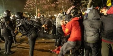 ev-baskinlari-ve-gozalti-teroru-suruyor