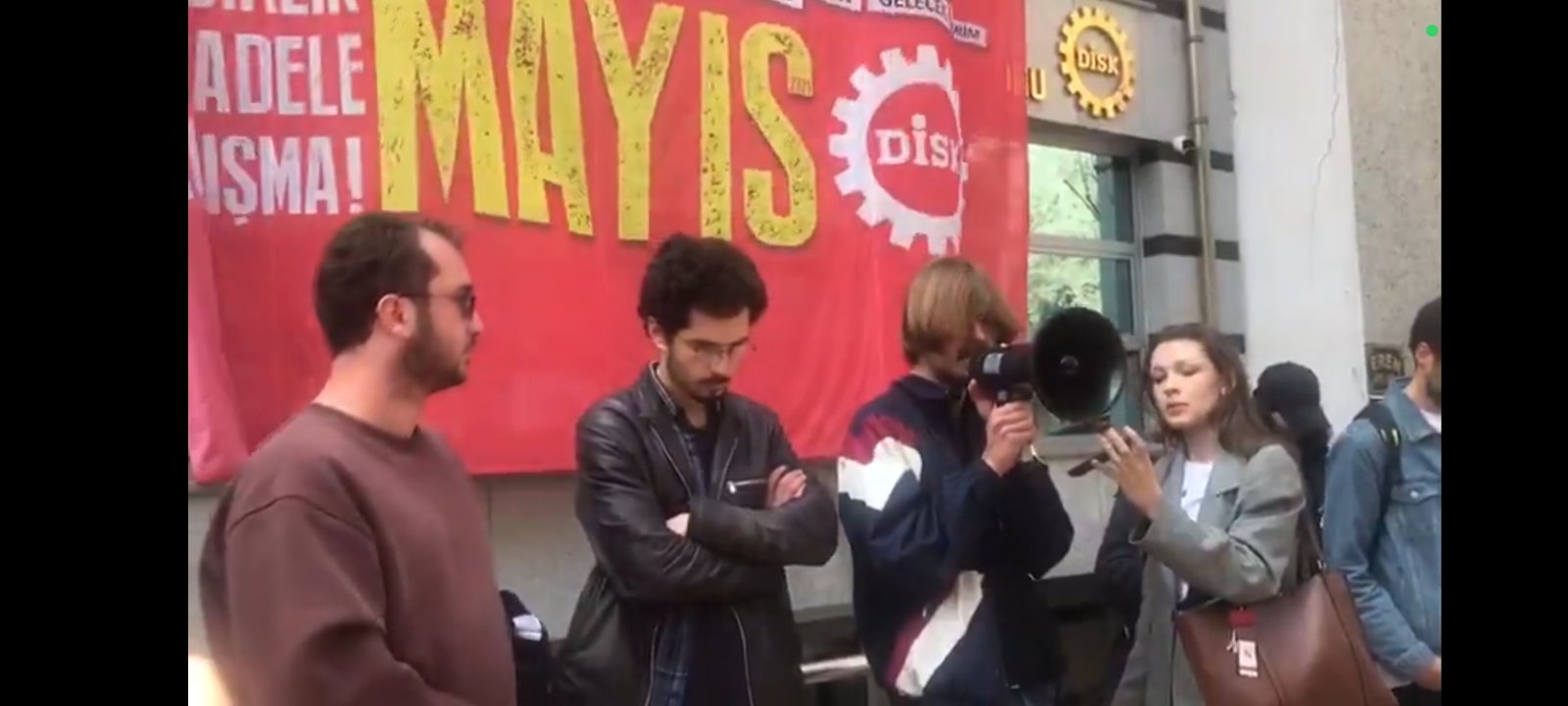 Screenshot_2025-04-25-13-59-10-094_com.brave.browser