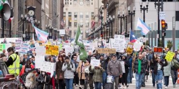 abdde-trump-karsiti-eylemler-suruyor