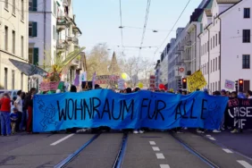 f4190dfa-30e9-4d4c-98c2-38da46824c17