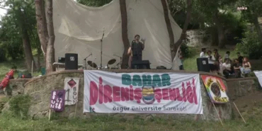 chd-duyurdu-sanatci-cem-akarsu-cumhurbaskanina-hakaret-suclamasiyla-tutuklandi