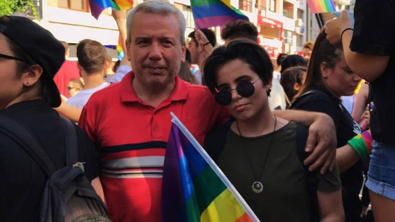 hasta-tutuklu-lgbti-aktivistine-kotu-muamele