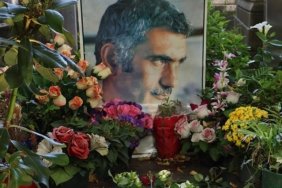 yilmaz-guney-mezari-basinda-anildi-3