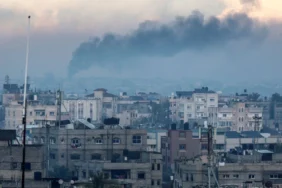 israil-in-gazze-ye-saldirilari-suruyor-can-kaybi-22-bin-313-e-yukseldi